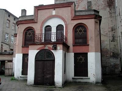 Last surviving Synagogue in Lodz